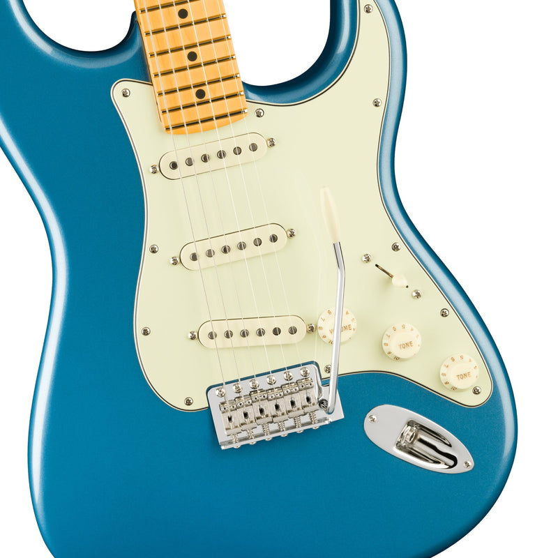 Fender American Professional Classic Stratocaster Electric Guitar - Maple - Faded Lake Placid Blue